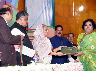 PM Hasina urges people to make special revolution 